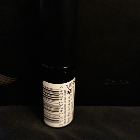 New Rimmel Lasting Finish By Kate Lipstick - Picture 2 of 3